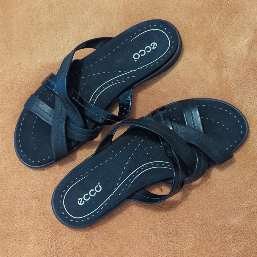 Ecco Black Women's Sandals